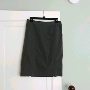 Donna Degnan lined gray skirt